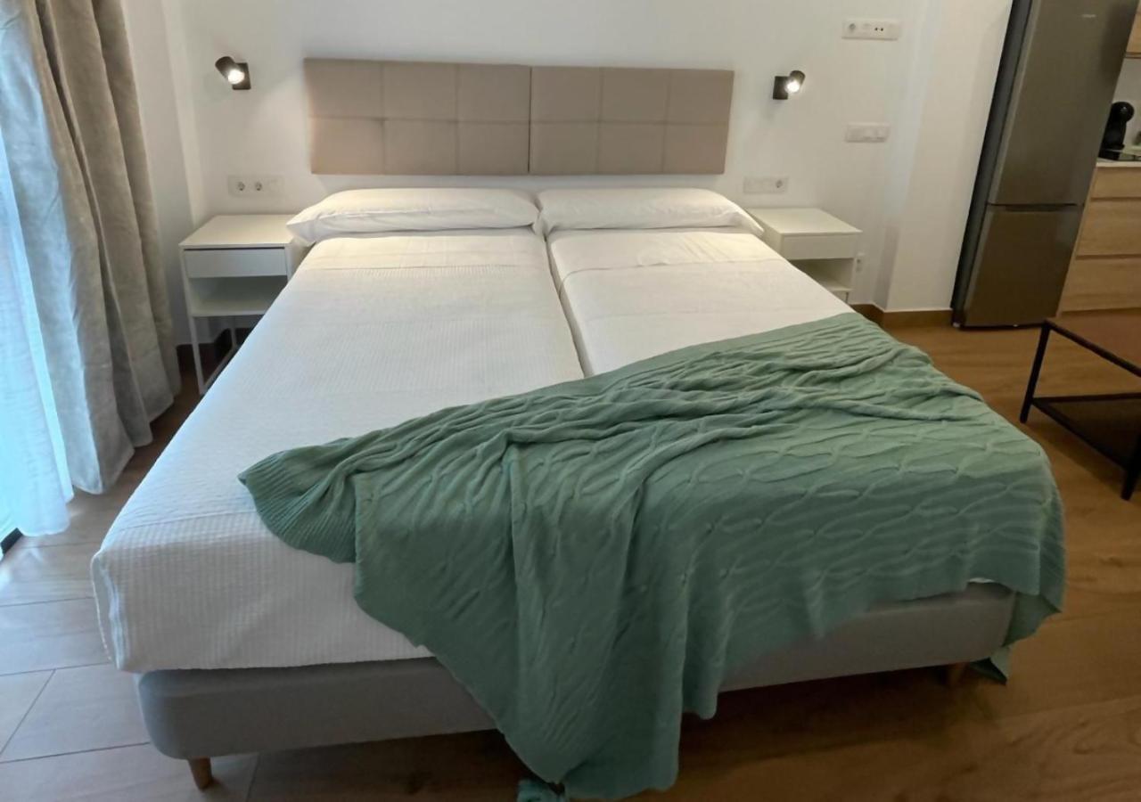 Global Suites Sevilla Exteriör bild