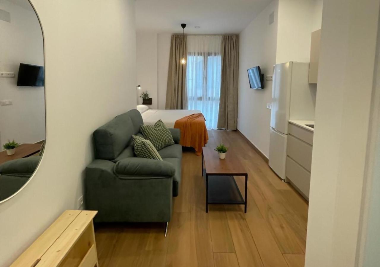 Global Suites Sevilla Exteriör bild